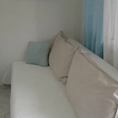 Studio Athena By Ela To Greece